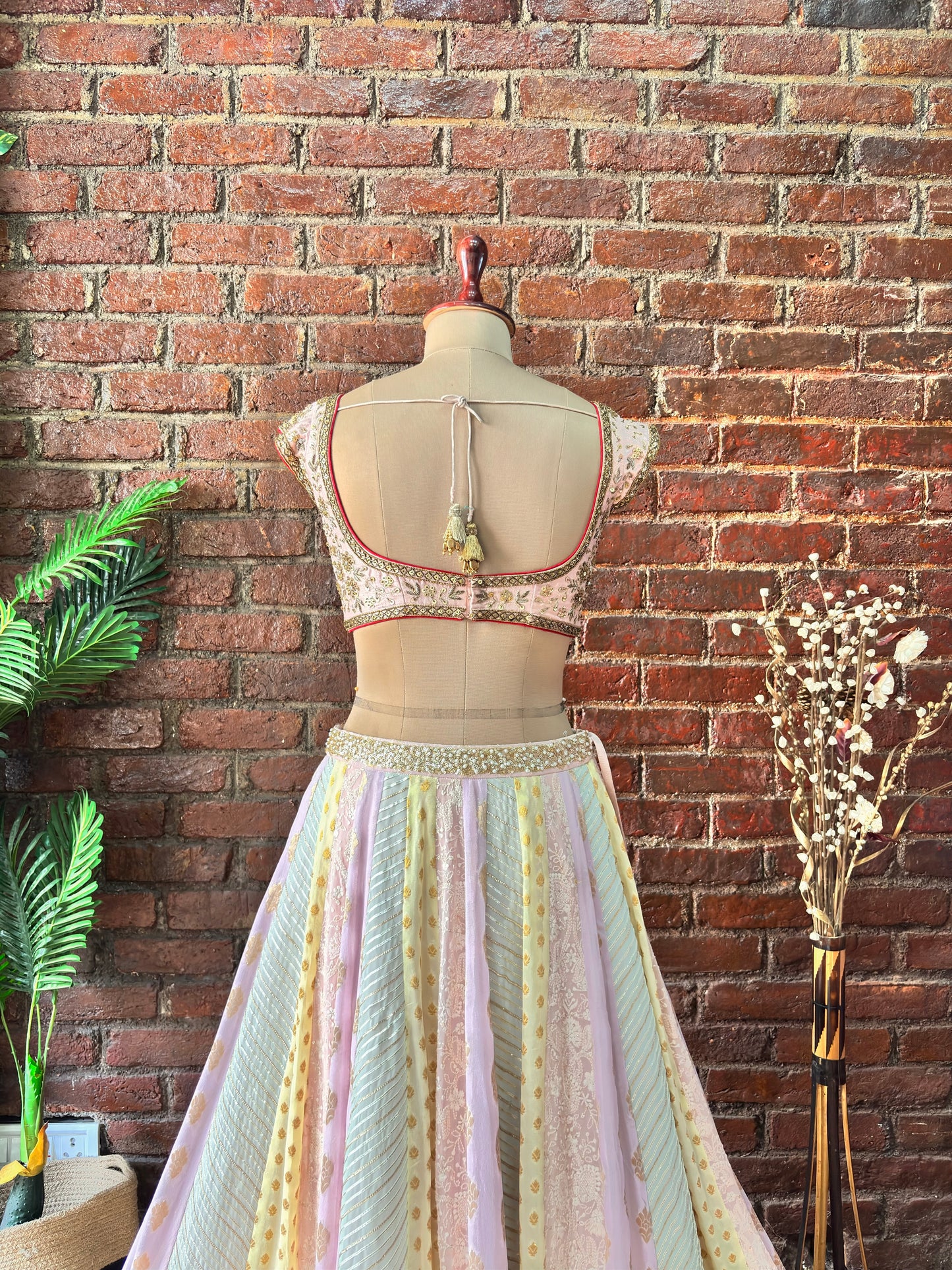 Multipanel Sharmily lehenga set