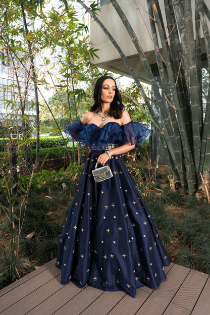 Aarzo Gown