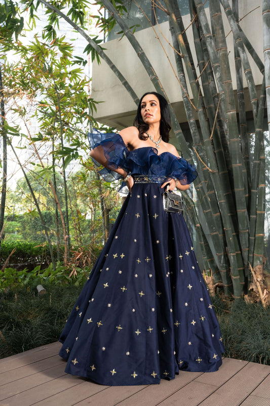Aarzo Gown