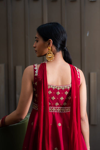 Aaisha Sharara Set